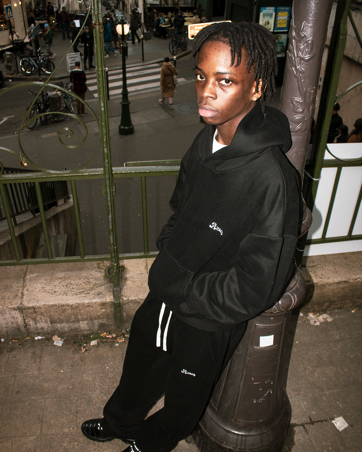 SWEAT NOIR